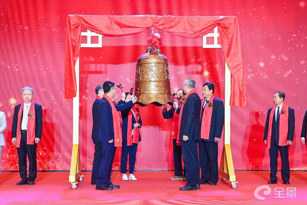 熱烈祝賀大(dà)象投顧客戶——精細化工(gōng)産品與技術解決方案提供商“美(měi)邦科技”成功上(shàng)市！